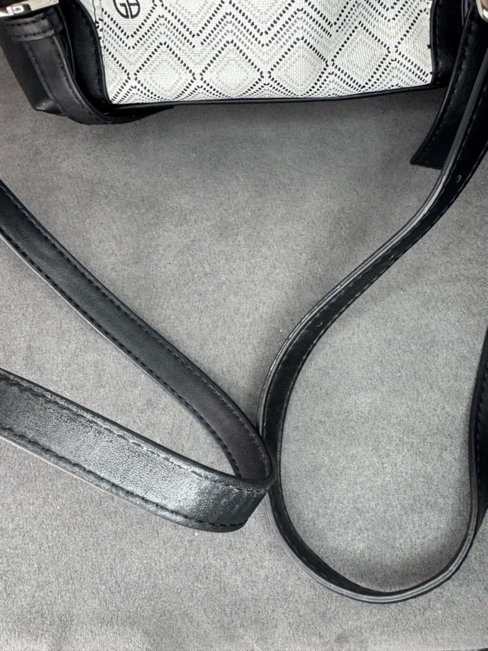 Giani Bernini Mini Backpack Convertible Crossbody Black White Logo Bag - Picture 5 of 12